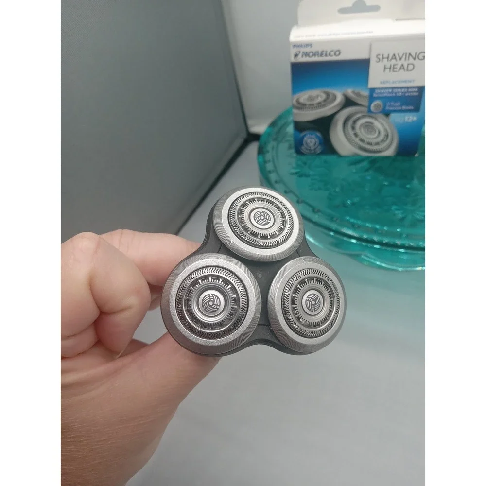 Philips Norelco Shaving Head Replacement RQ12 PRO 8000 SensoTouch 3D Arcitec